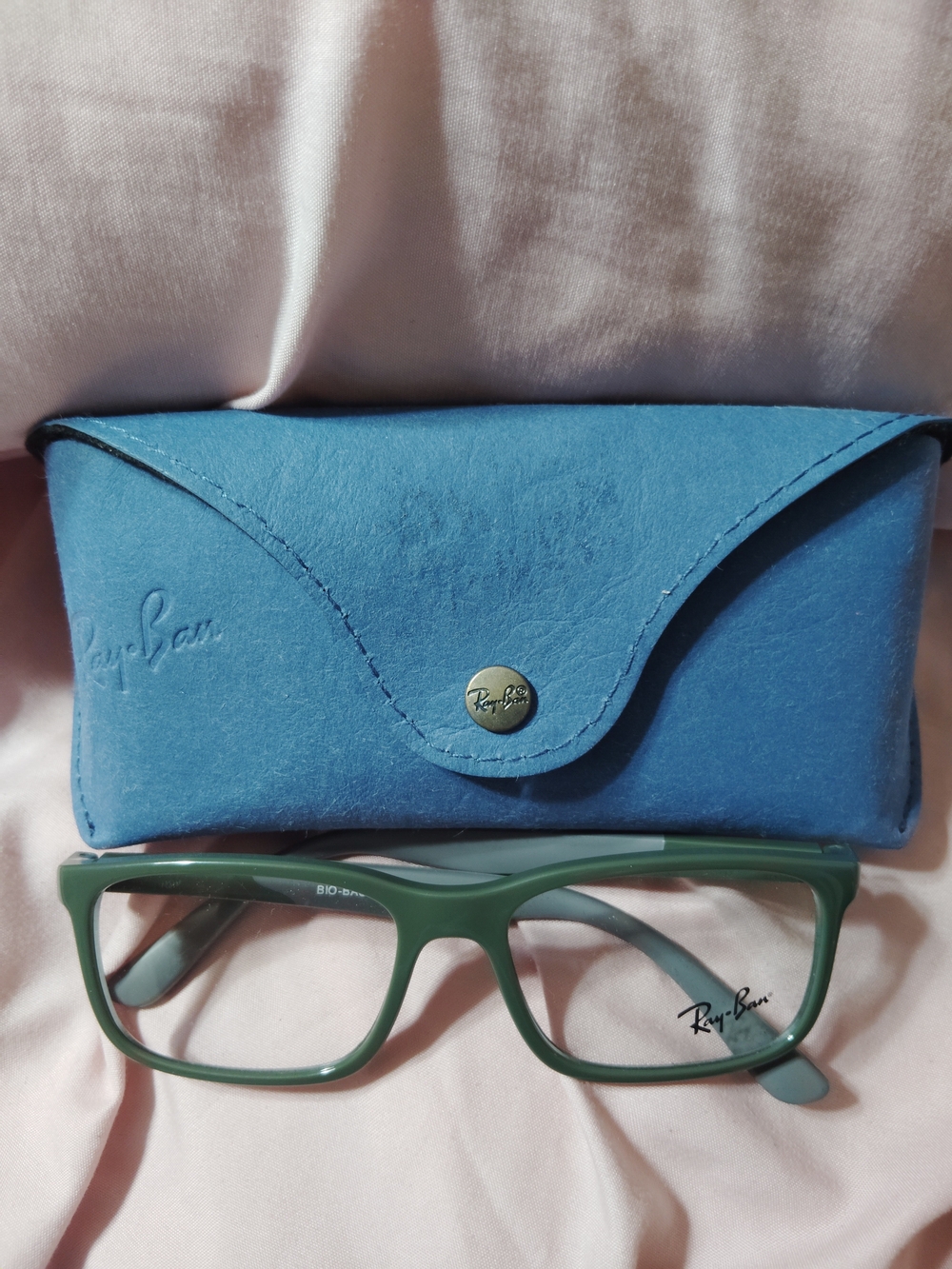 Ray-Ban Green Matte Eyeglasses with Blue Case
